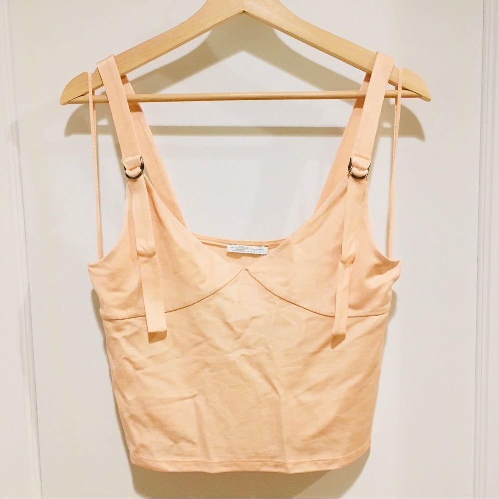 ⭐️ NWT Zara Trafaluc Blush Pink Crop Top S